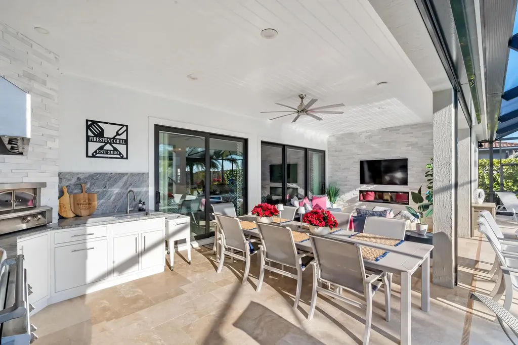 137 Cinder Dunes Point Jupiter FL 33478