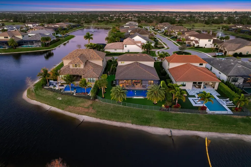 137 Cinder Dunes Point Jupiter FL 33478