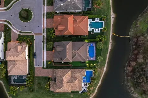 137 Cinder Dunes Point Jupiter FL 33478