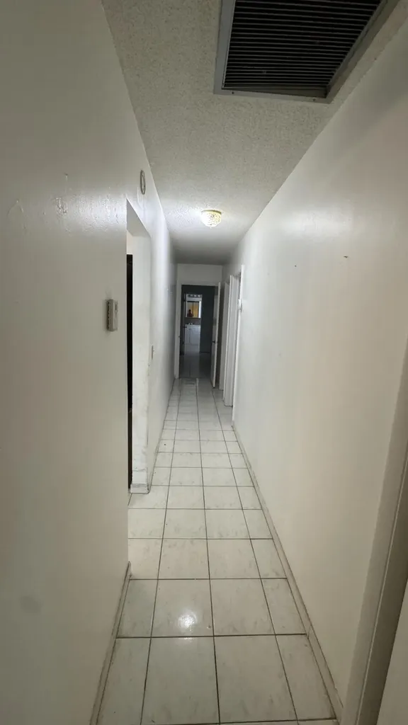 5401 W Park Road Hollywood FL 33021