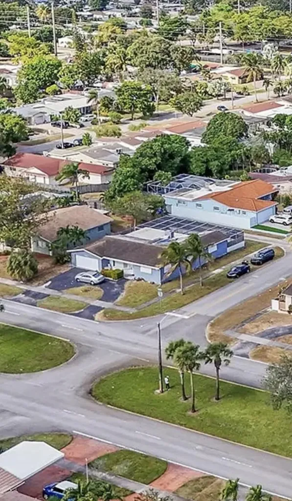 5401 W Park Road Hollywood FL 33021