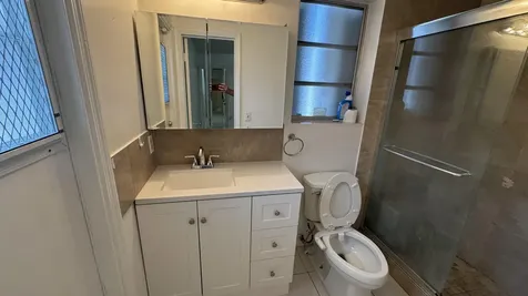 5401 W Park Road Hollywood FL 33021