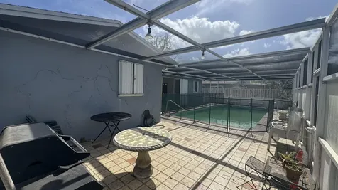 5401 W Park Road Hollywood FL 33021