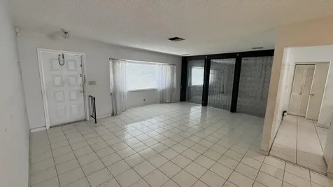 5401 W Park Road Hollywood FL 33021