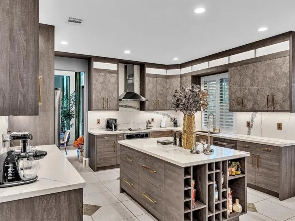 11737 Preservation Lane Boca Raton FL 33498