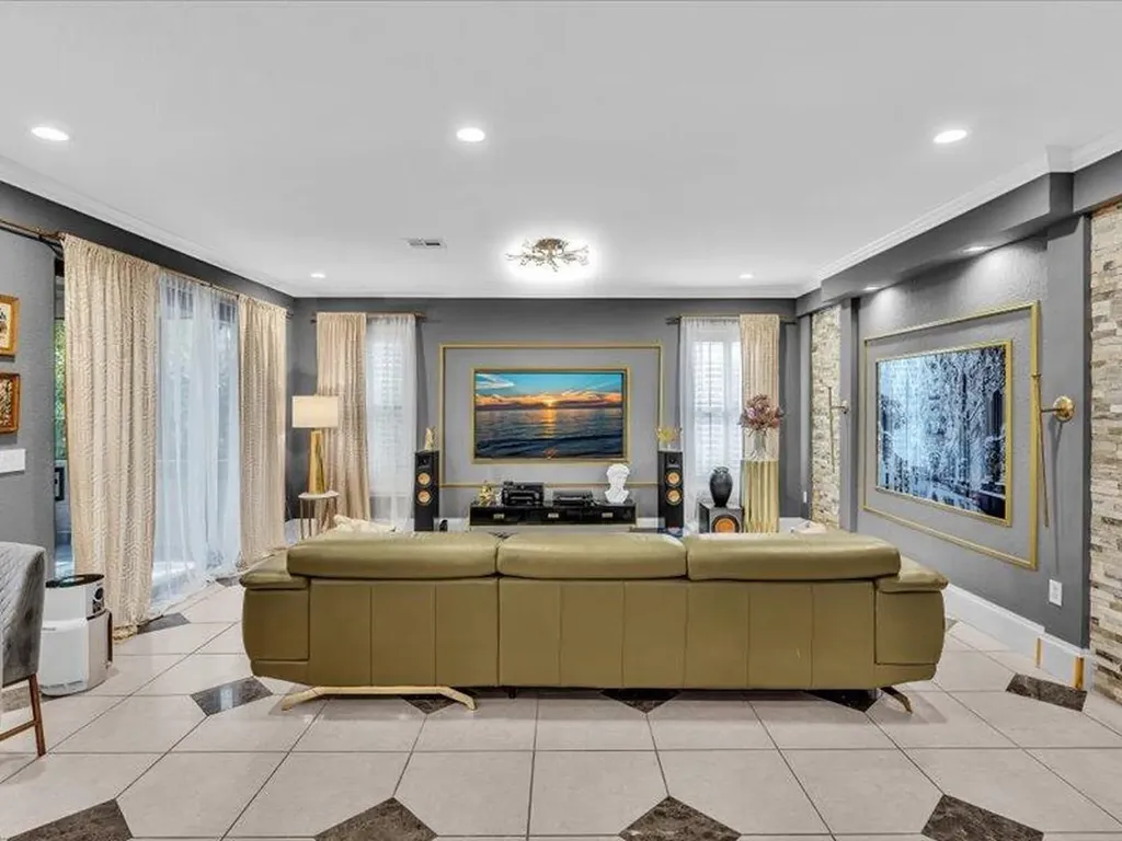 11737 Preservation Lane Boca Raton FL 33498