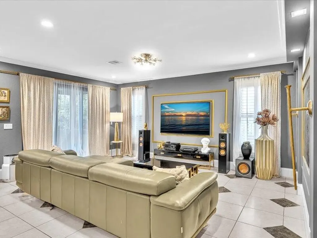 11737 Preservation Lane Boca Raton FL 33498