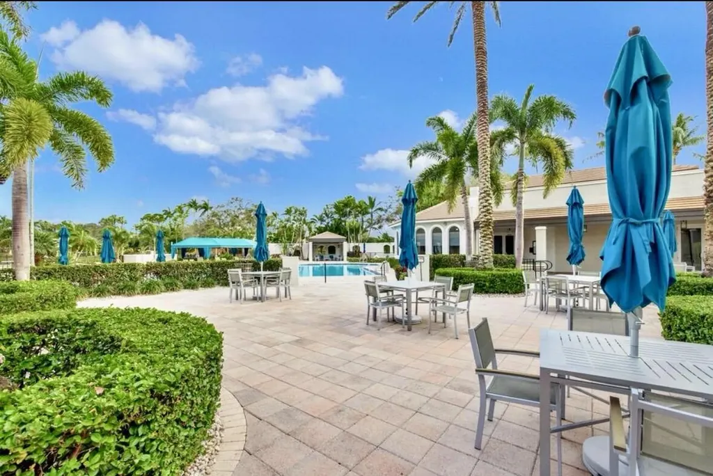 11737 Preservation Lane Boca Raton FL 33498