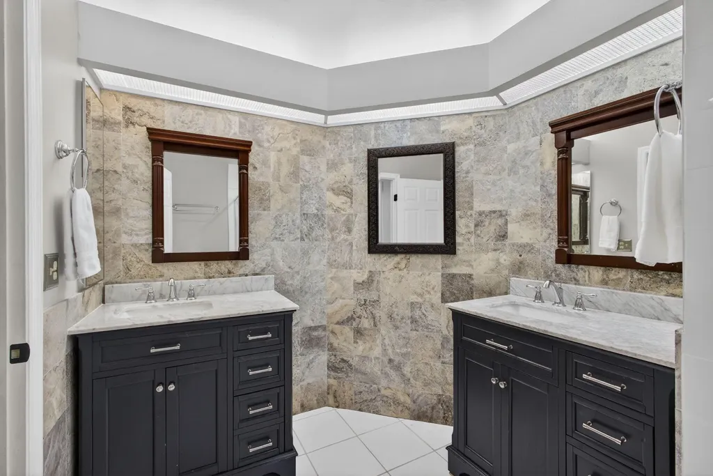 1103 Duncan Circle Palm Beach Gardens FL 33418