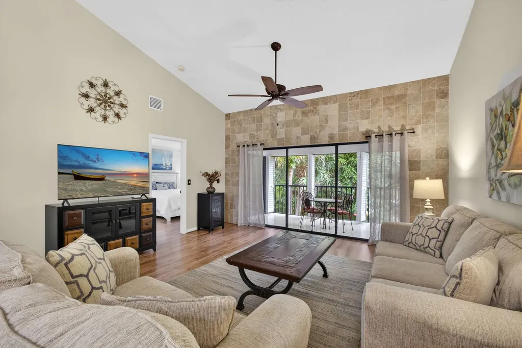 1103 Duncan Circle Palm Beach Gardens FL 33418