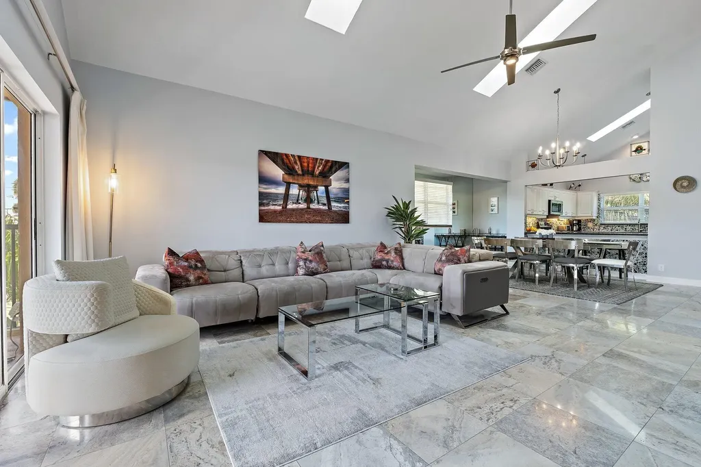 4161 S. Us Highway 1 Jupiter FL 33477