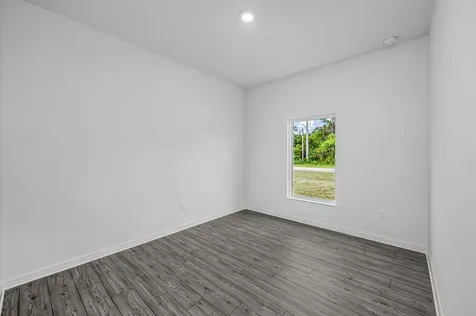 7945 105th Court Vero Beach FL 32967