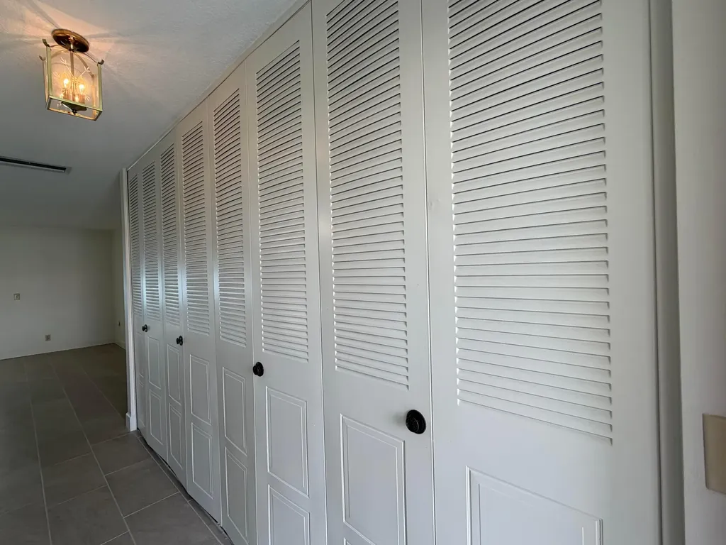 5800 Fernley Drive W West Palm Beach FL 33415