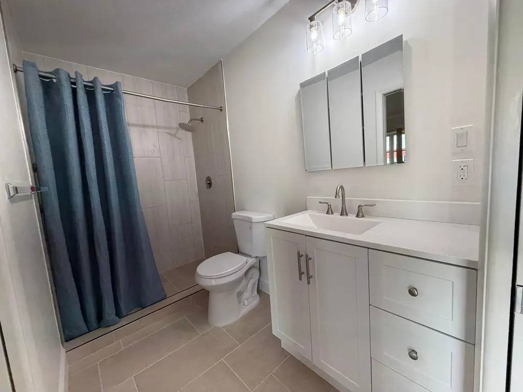 5800 Fernley Drive W West Palm Beach FL 33415