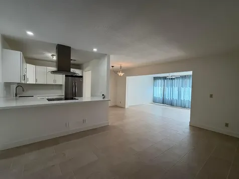 5800 Fernley Drive W West Palm Beach FL 33415