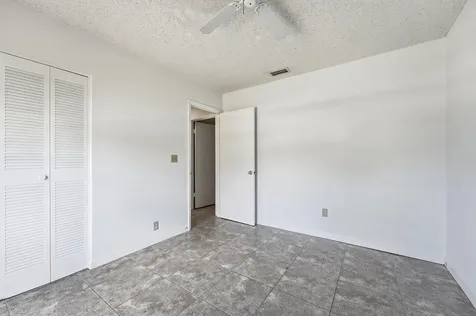 445 NE Armory Circle Port St Lucie FL 34983