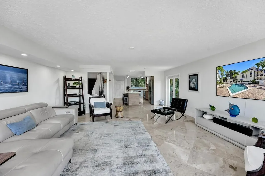 780 Jeffery Street Boca Raton FL 33487