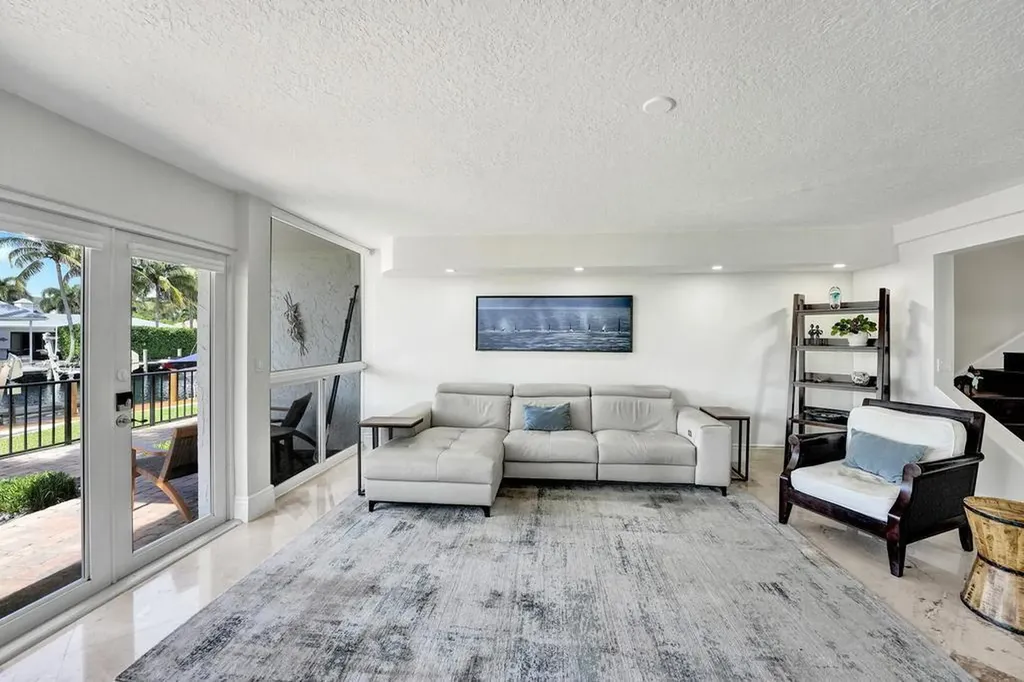 780 Jeffery Street Boca Raton FL 33487