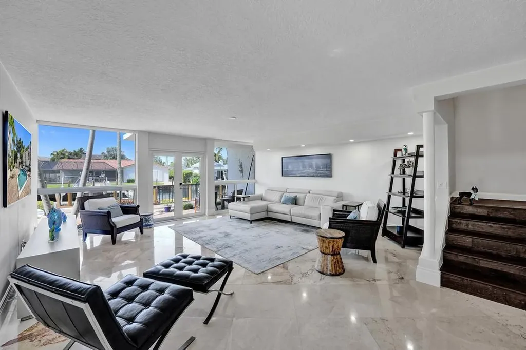 780 Jeffery Street Boca Raton FL 33487