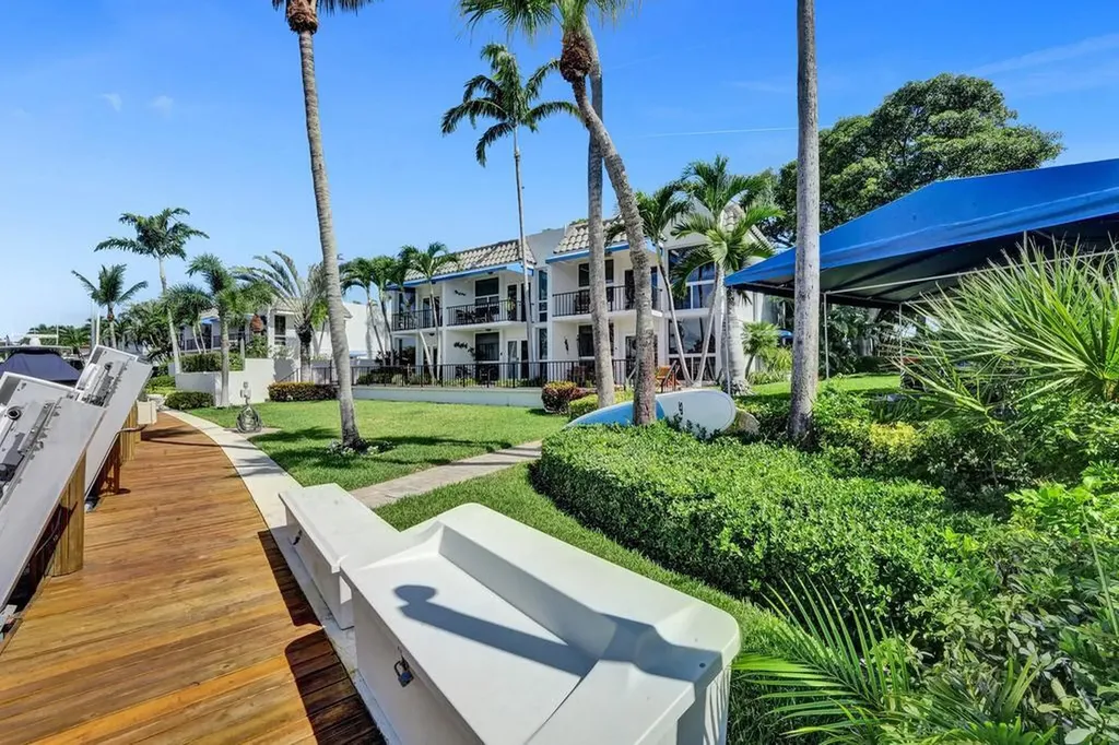780 Jeffery Street Boca Raton FL 33487