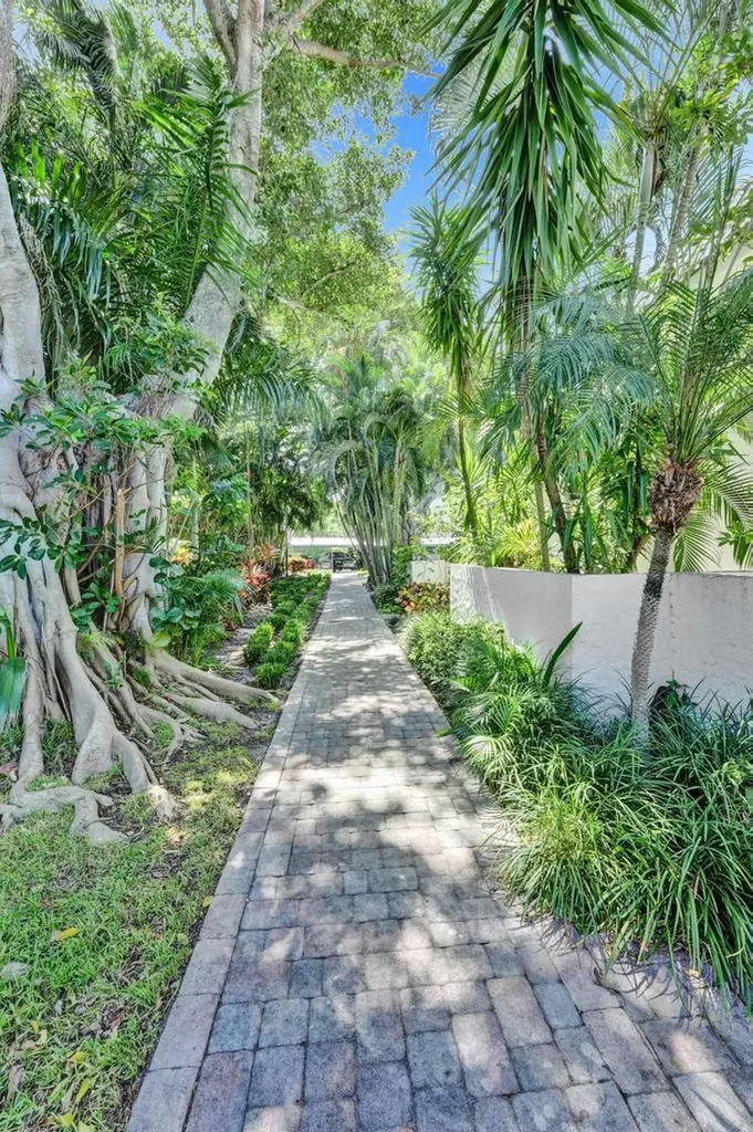 780 Jeffery Street Boca Raton FL 33487