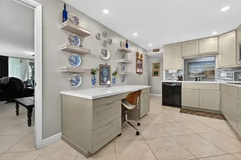 8770 Holly Court Tamarac FL 33321