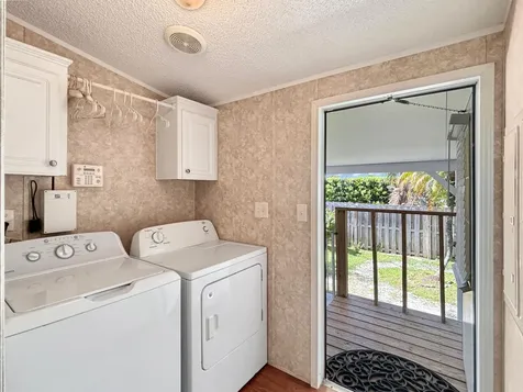 7568 SE Swan Avenue Hobe Sound FL 33455