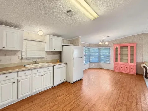 7568 SE Swan Avenue Hobe Sound FL 33455