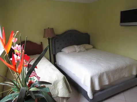 4 E Lexington Lane Lane E Palm Beach Gardens FL 33418