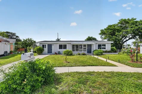 6321 Nowata Circle Lake Worth FL 33462