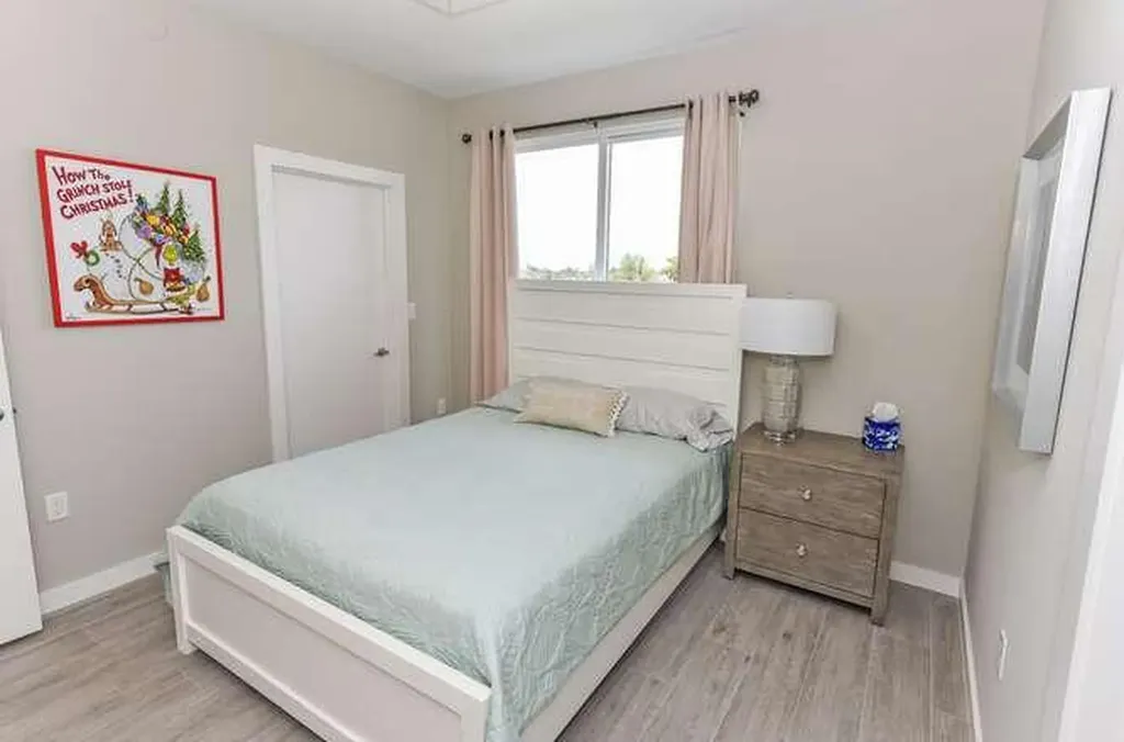51 SE 19th Avenue Deerfield Beach FL 33441