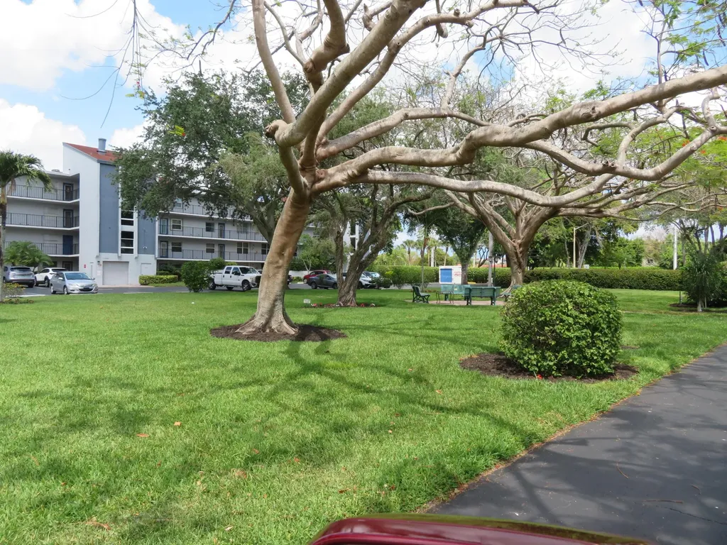 14723 Cumberland Drive Delray Beach FL 33446