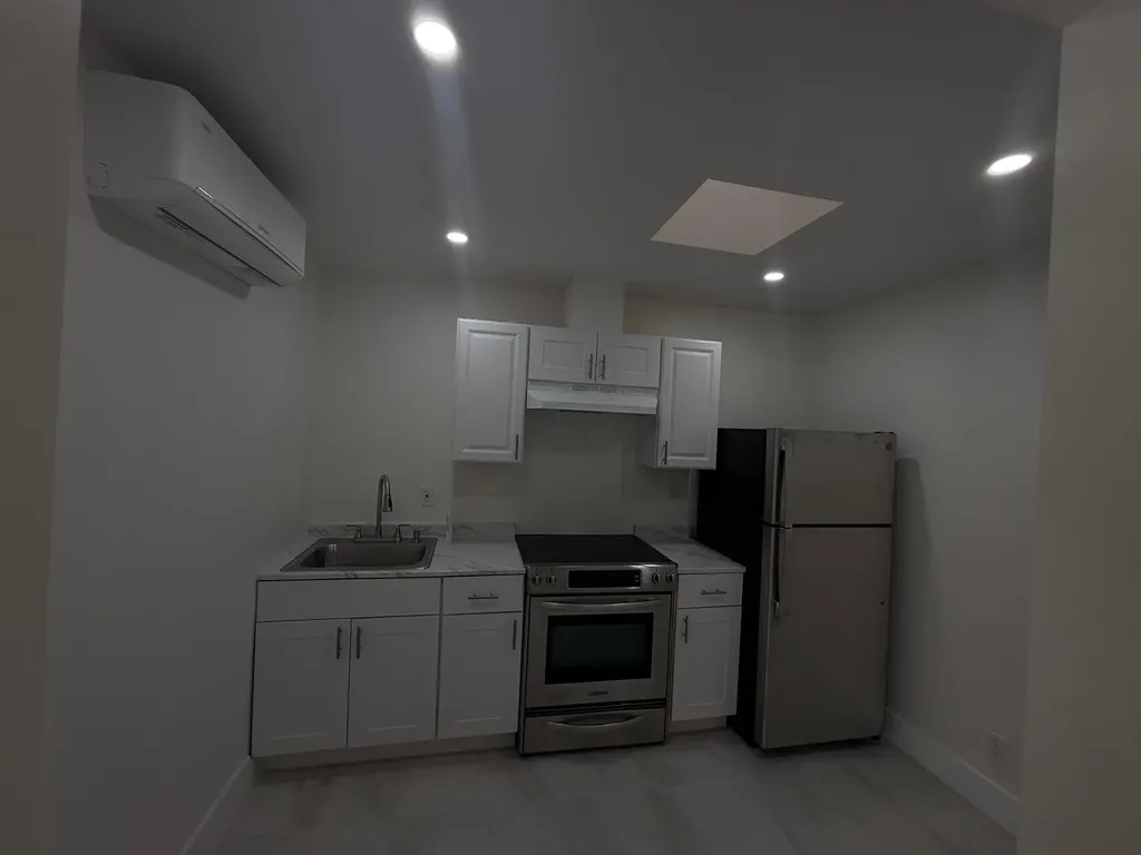 2550 Lake Haven Road West Palm Beach FL 33415