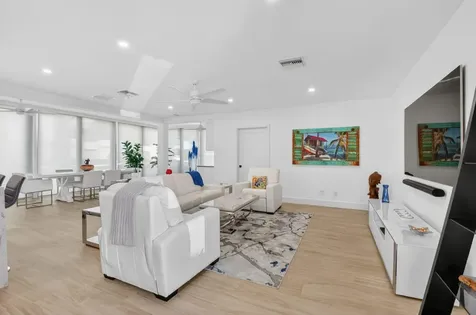 19355 Sabal Lake Drive Boca Raton FL 33434
