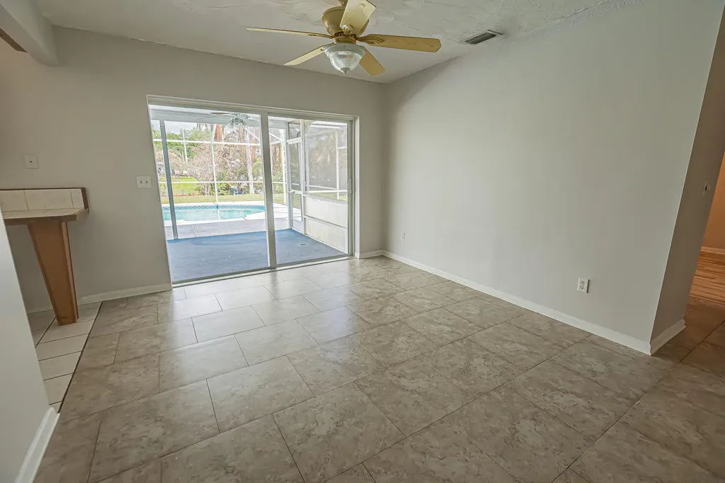 417 SE Verada Avenue Port St Lucie FL 34983