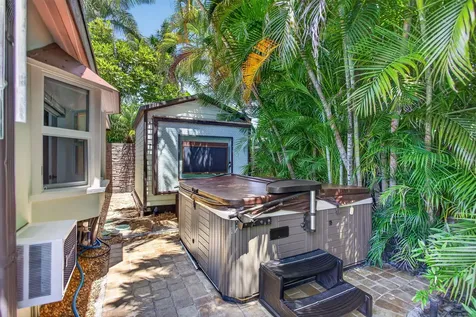 2812 NW 12th Avenue Wilton Manors FL 33311