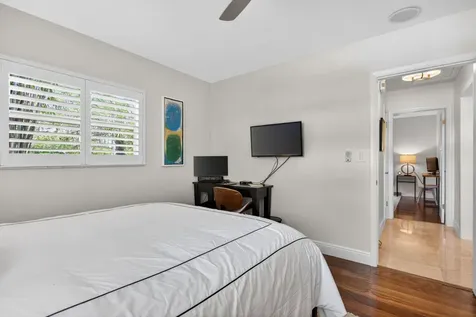 2812 NW 12th Avenue Wilton Manors FL 33311