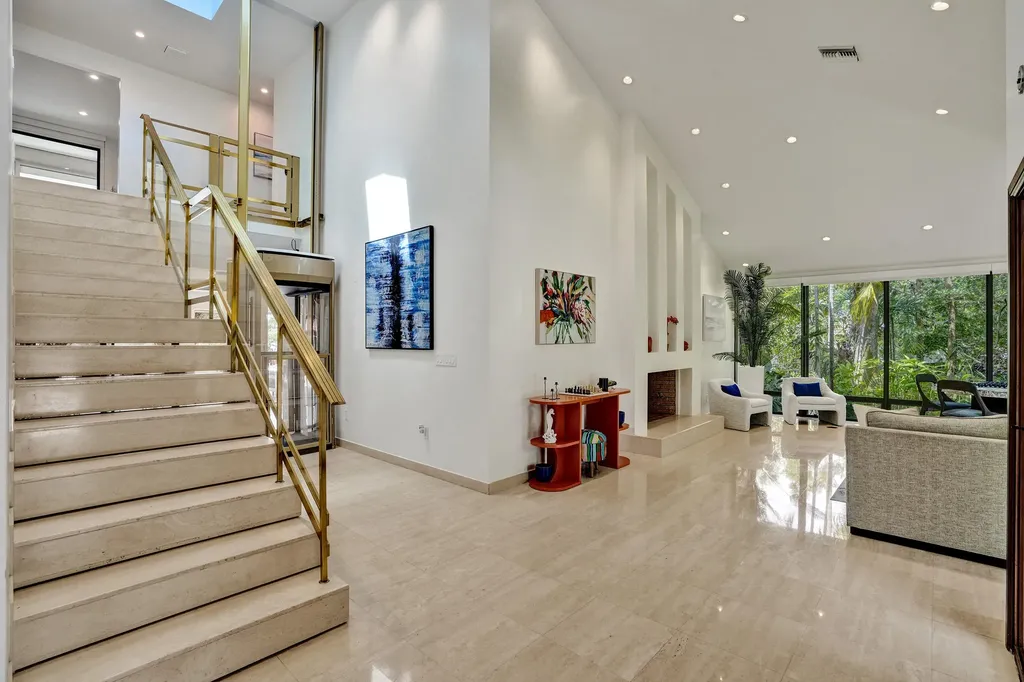 2441 SW 28th Avenue Fort Lauderdale FL 33312
