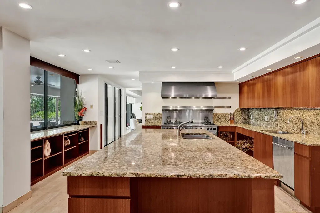 2441 SW 28th Avenue Fort Lauderdale FL 33312