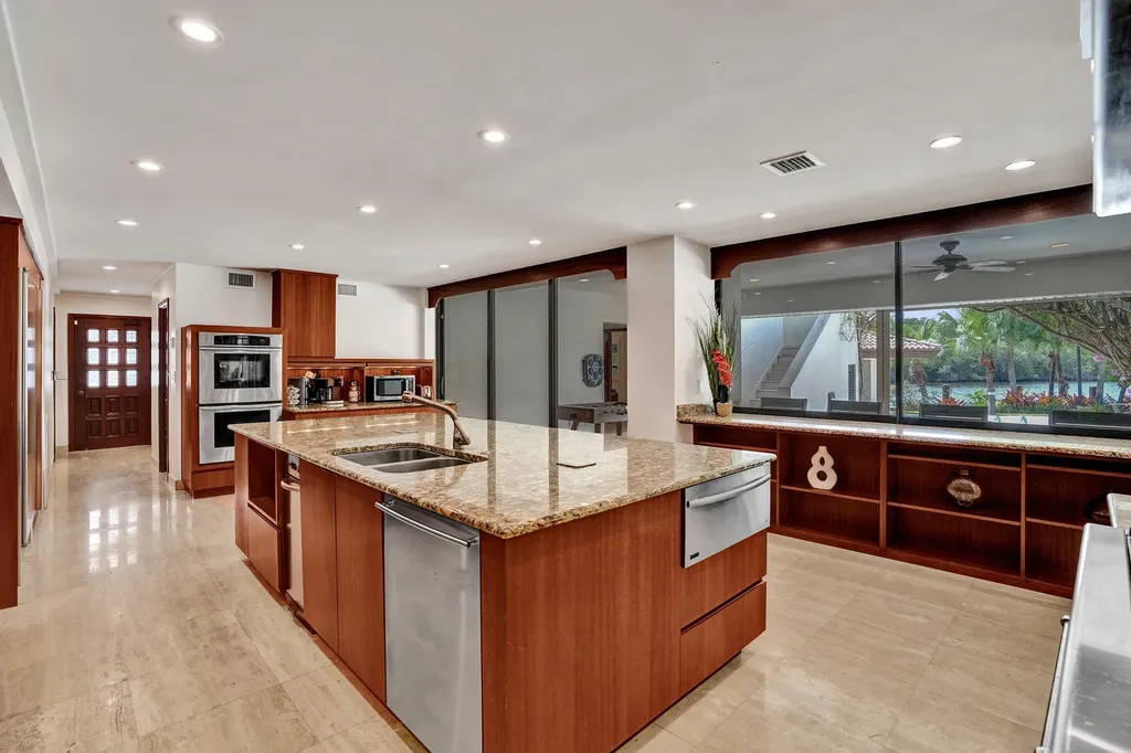2441 SW 28th Avenue Fort Lauderdale FL 33312