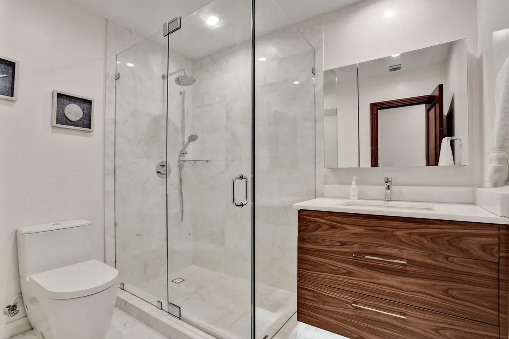 2441 SW 28th Avenue Fort Lauderdale FL 33312