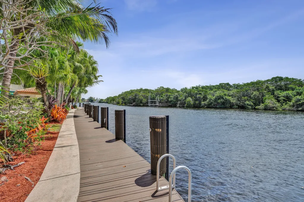 2441 SW 28th Avenue Fort Lauderdale FL 33312