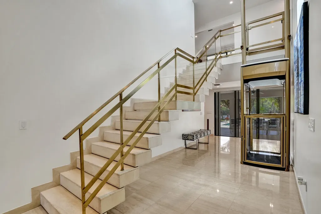 2441 SW 28th Avenue Fort Lauderdale FL 33312