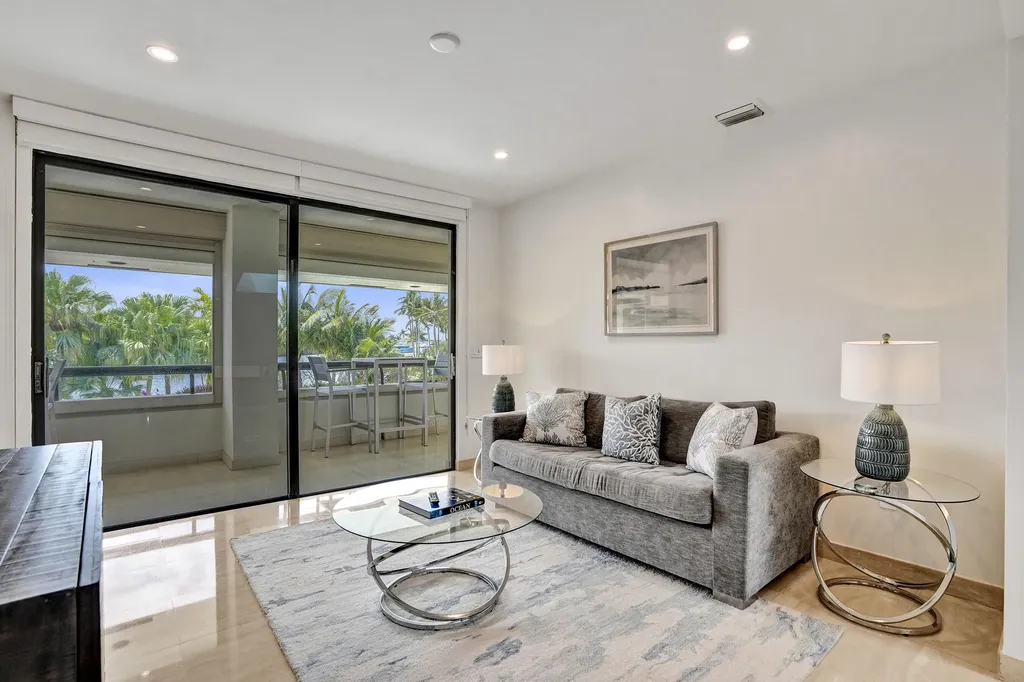 2441 SW 28th Avenue Fort Lauderdale FL 33312