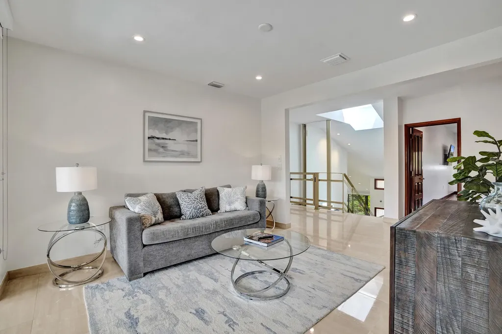 2441 SW 28th Avenue Fort Lauderdale FL 33312