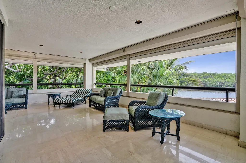 2441 SW 28th Avenue Fort Lauderdale FL 33312