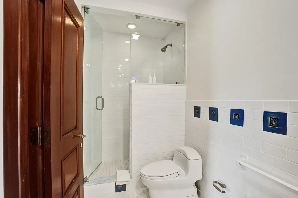 2441 SW 28th Avenue Fort Lauderdale FL 33312