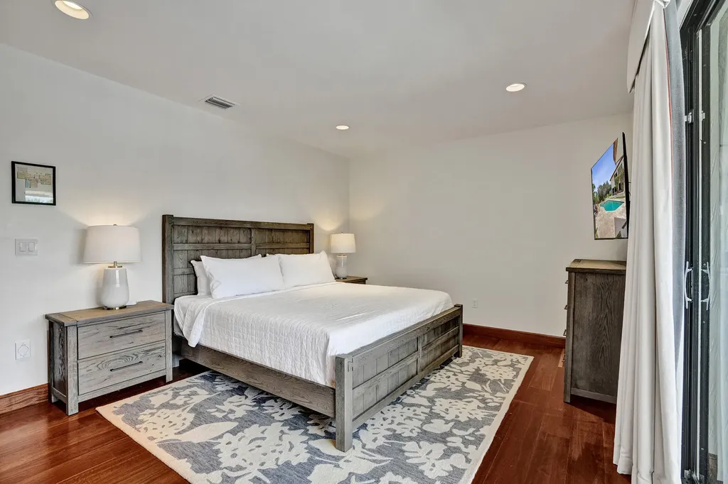 2441 SW 28th Avenue Fort Lauderdale FL 33312