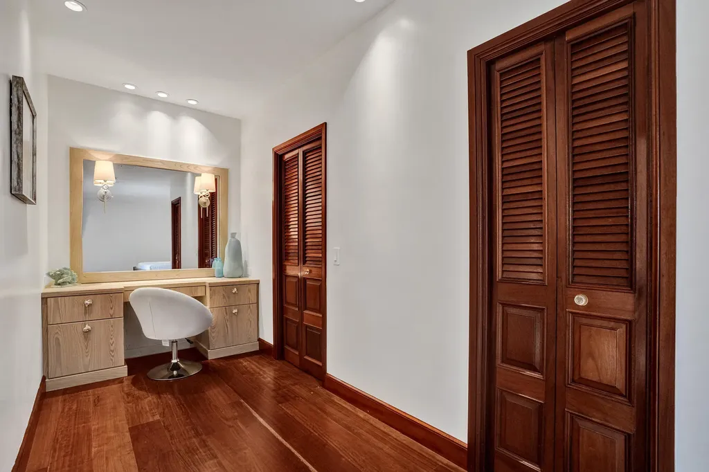 2441 SW 28th Avenue Fort Lauderdale FL 33312