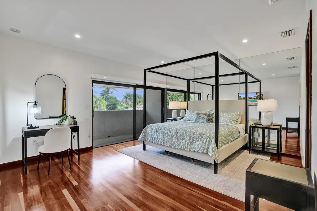 2441 SW 28th Avenue Fort Lauderdale FL 33312